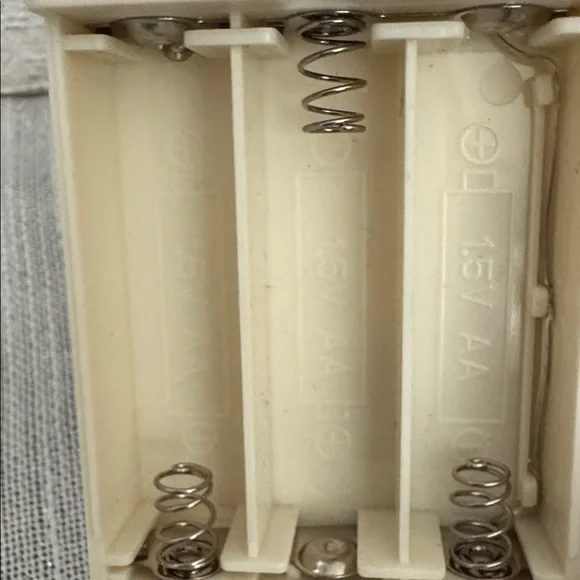 Wooden Church Christmas Decorations lights up white, Gray and Black Pinecone new - Picture 5 of 9